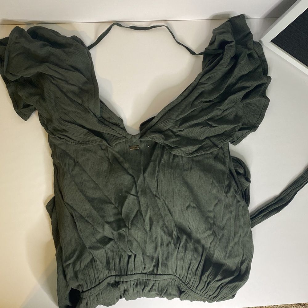 🦋🦋O’neill Green Ruffle Romper:) NWOT - Picture 4 of 5